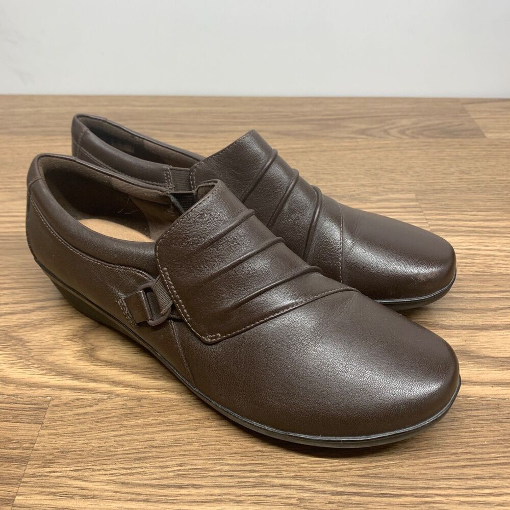 Clarks Everlay Heidi Shoes Womens Sz 8‎ Slip On Loafers Dark Brown Leather EUC
